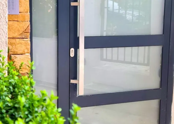 Morava 1 Asparuhovo House * 瓦爾納