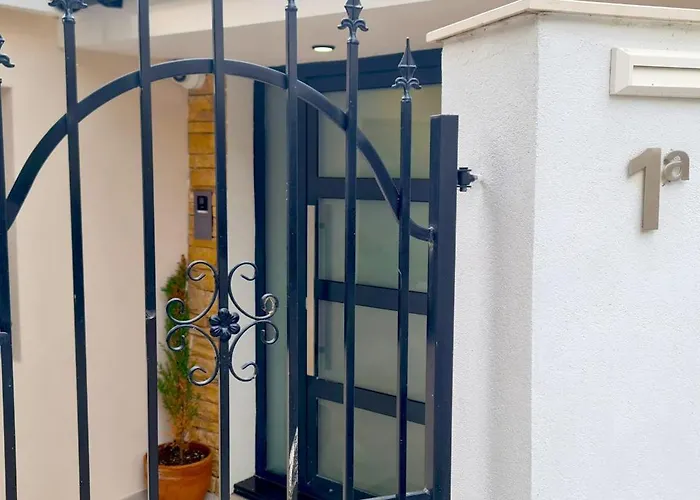 Morava 1 Asparuhovo House 바르나